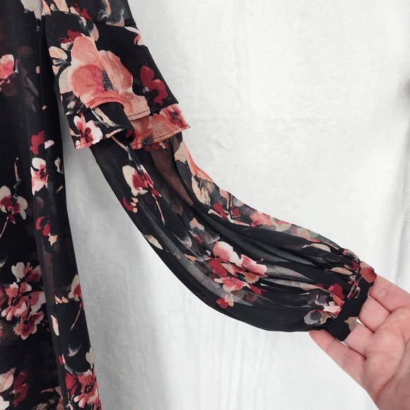 White House Black Market Floral Mock Neck Ruffle Sleeve Shift Dress Black XS - Picture 4 of 9